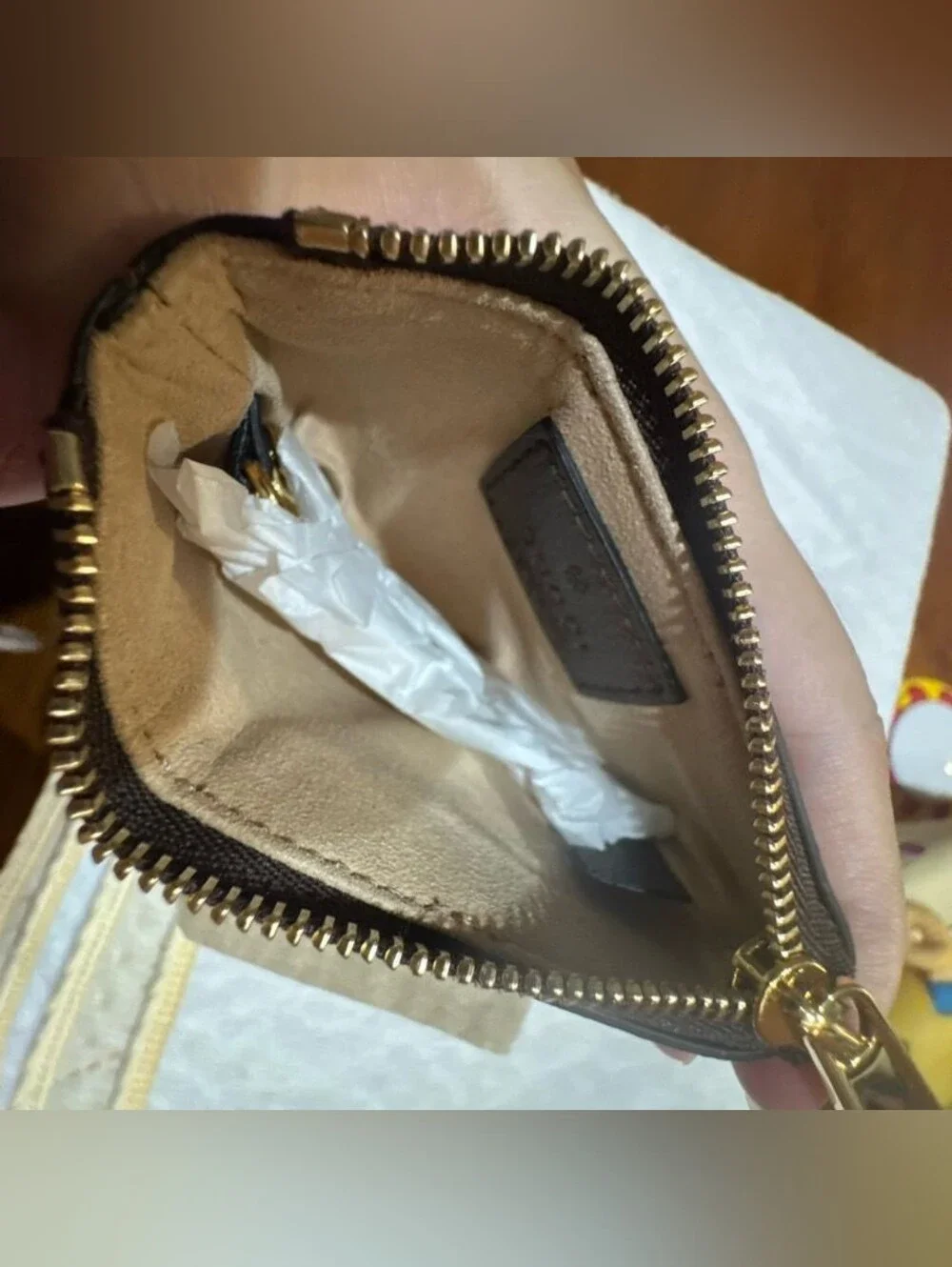 Gucci Ophidia GG Supreme Canvas Zip Key Pouch